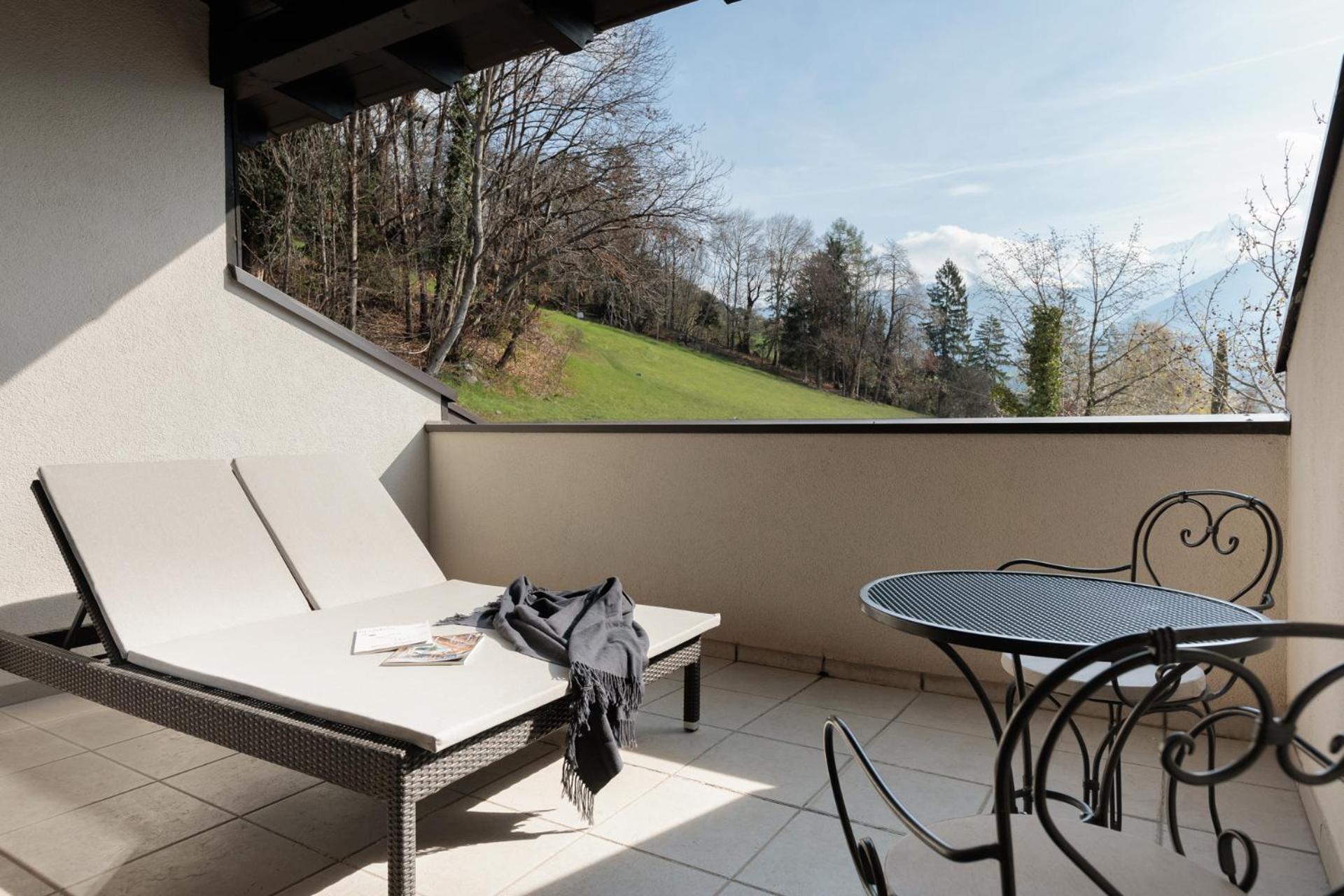 Hotel Kueglerhof Tirolo Exterior photo